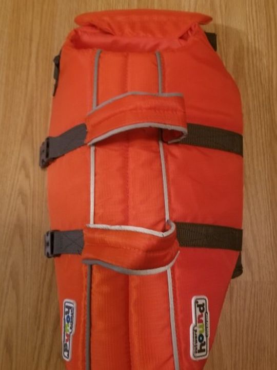 Outward Hound Lifevest For Dogs..Size Med...like New!