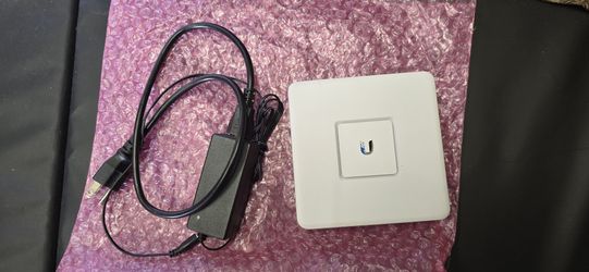 Unifi USG USG3P