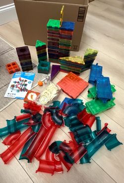 Magnetic pipeline building tiles lot