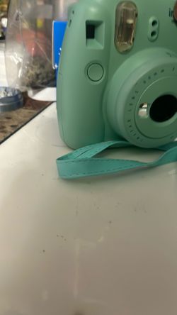 polaroid camera