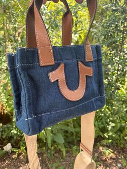 WMNs TrueReligion Jean purse