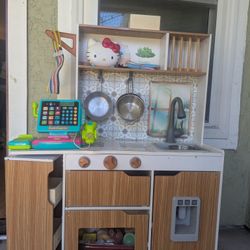 Toy Kitchen With Accessories