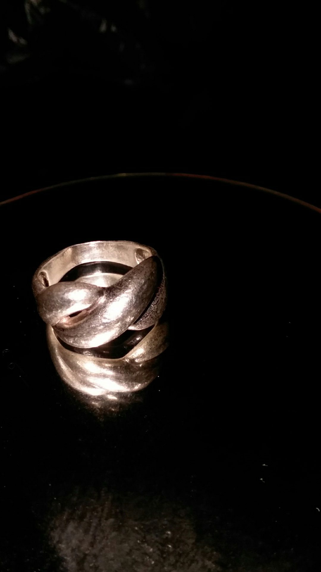 Sterling silver women's ring