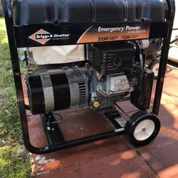 Briggs & Stratton generator runs great good power