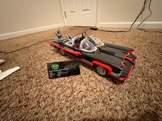 Could go lower on priceBatman 1966 lego Batmobile