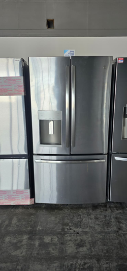 GE French Door Fridge – Stainless, Ice/Water Dispenser