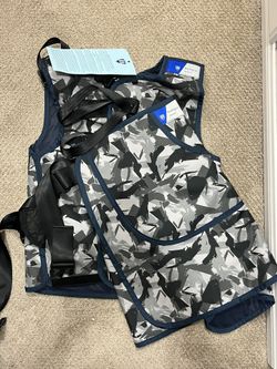 brand new burlington medical lead apron 2 piece