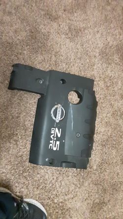 Nissan engine cover