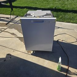 GE Dishwasher For Sale