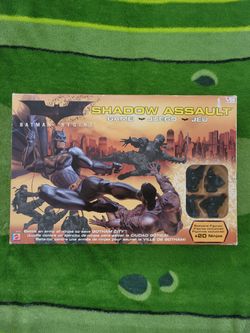 Batman Begins: Shadow Assault Board Game Mattel Complete