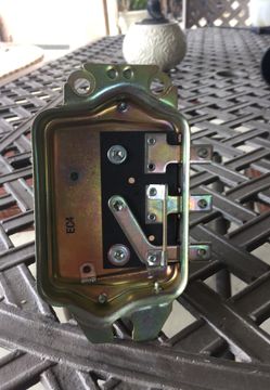 Napa regulator vr126