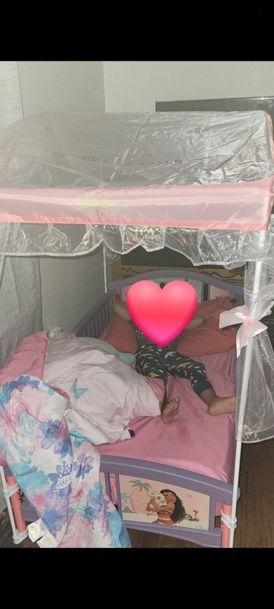 Disney Princess Canopy Toddler Bed