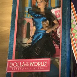 Dolls Of The World Argentina Barbie Pink Label