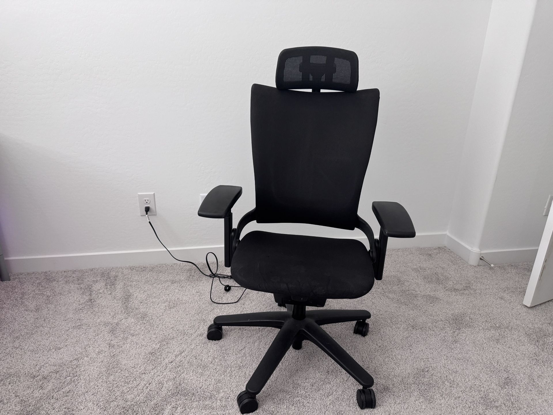 Office / Gaming Chair