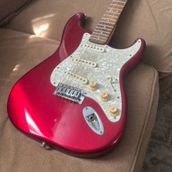 Fender Electric Guitar Starcaster 