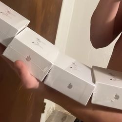 100$ Second Generation AirPod PROS (NEW IN PLASTIC)