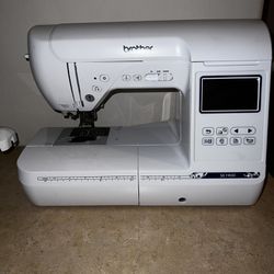Brother SE1900 Sewing and Embroidery Machine - White