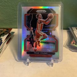 Trae Young Silver Prizm Basketball 2021-2022 Panini NBA 🏀 