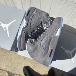 Jordan  5 retro  wolf grey  (2026)