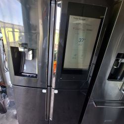 Refrigerator Family Hub 4 Door Refrigerator 