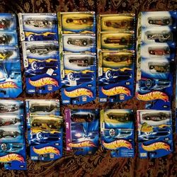 $20 For28 Hot Wheels- Various Collections / One Full Collection: Wild Wave