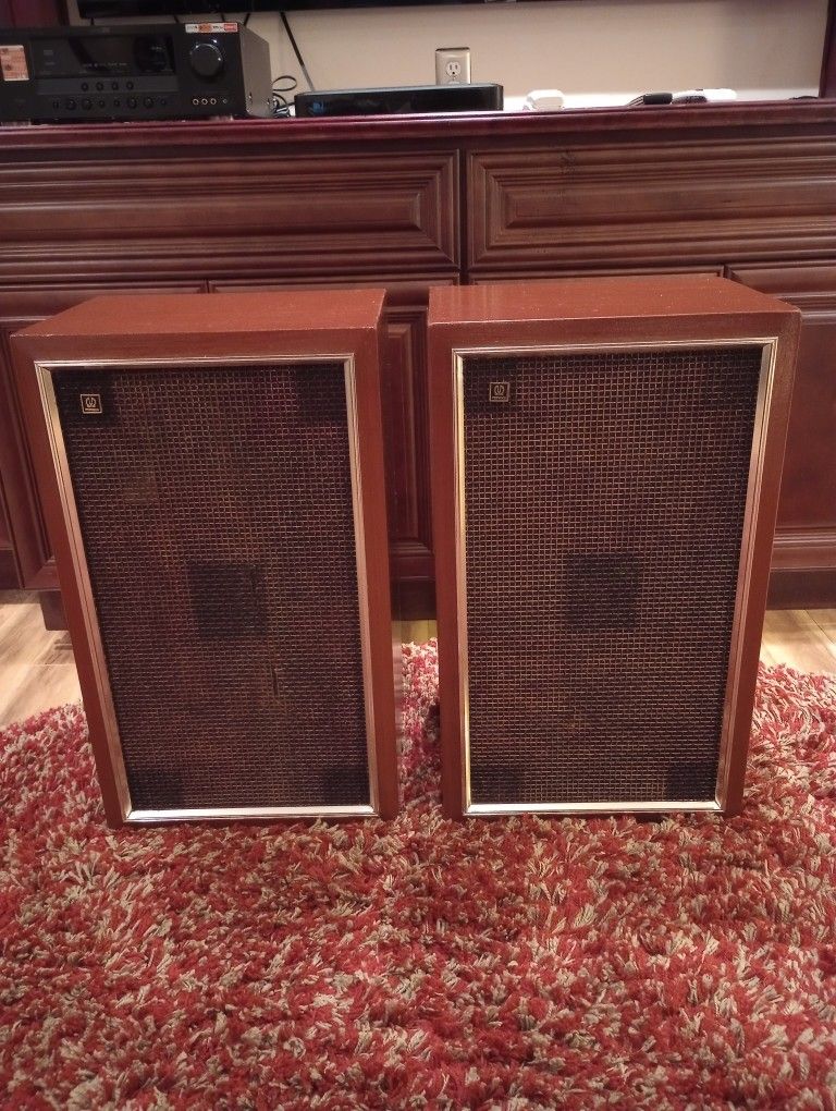 Pioneer CS-A31  Floorstanding Speakers (VINTAGE)