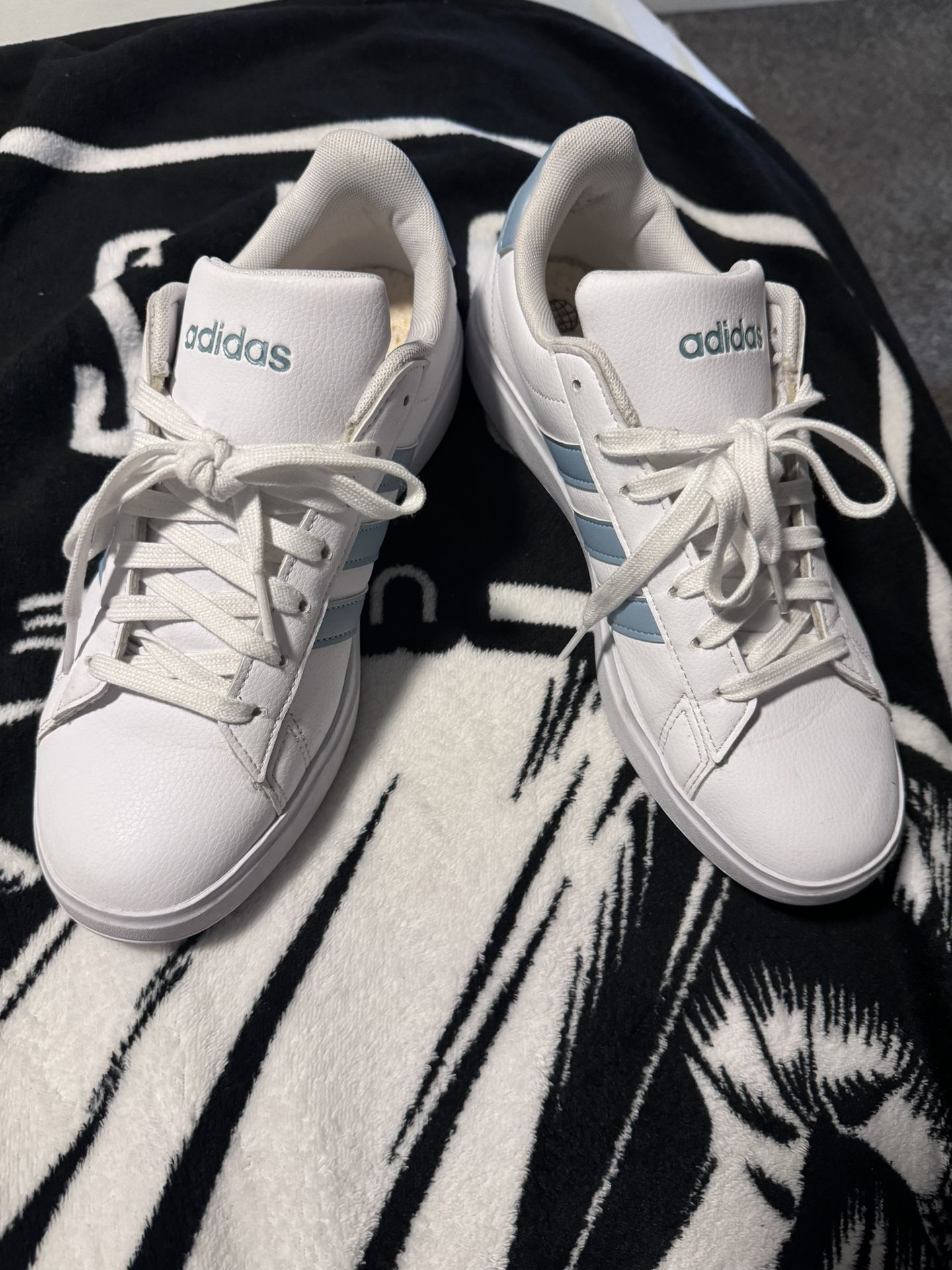 Women’s Adidas Shoes