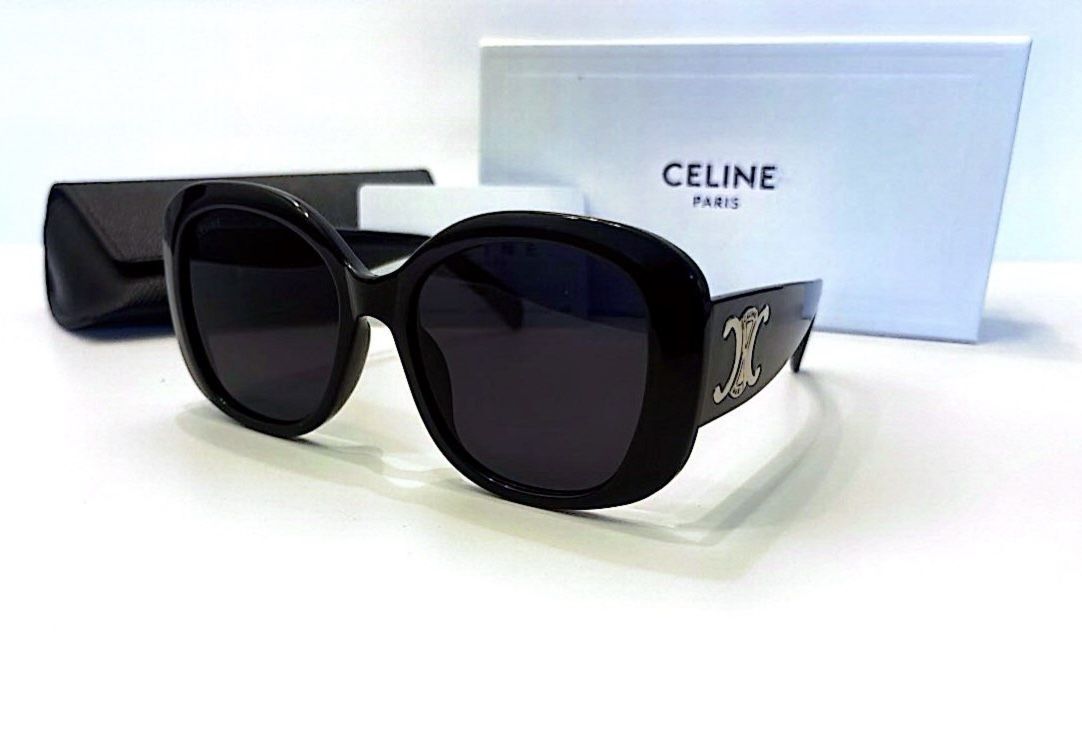 New CELINE Square Black