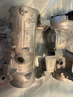 Ignition ignition starter switch steering lock housing