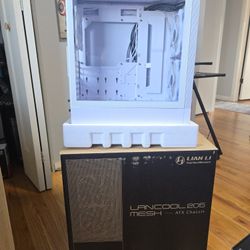 Lian Li 205 Mesh Case