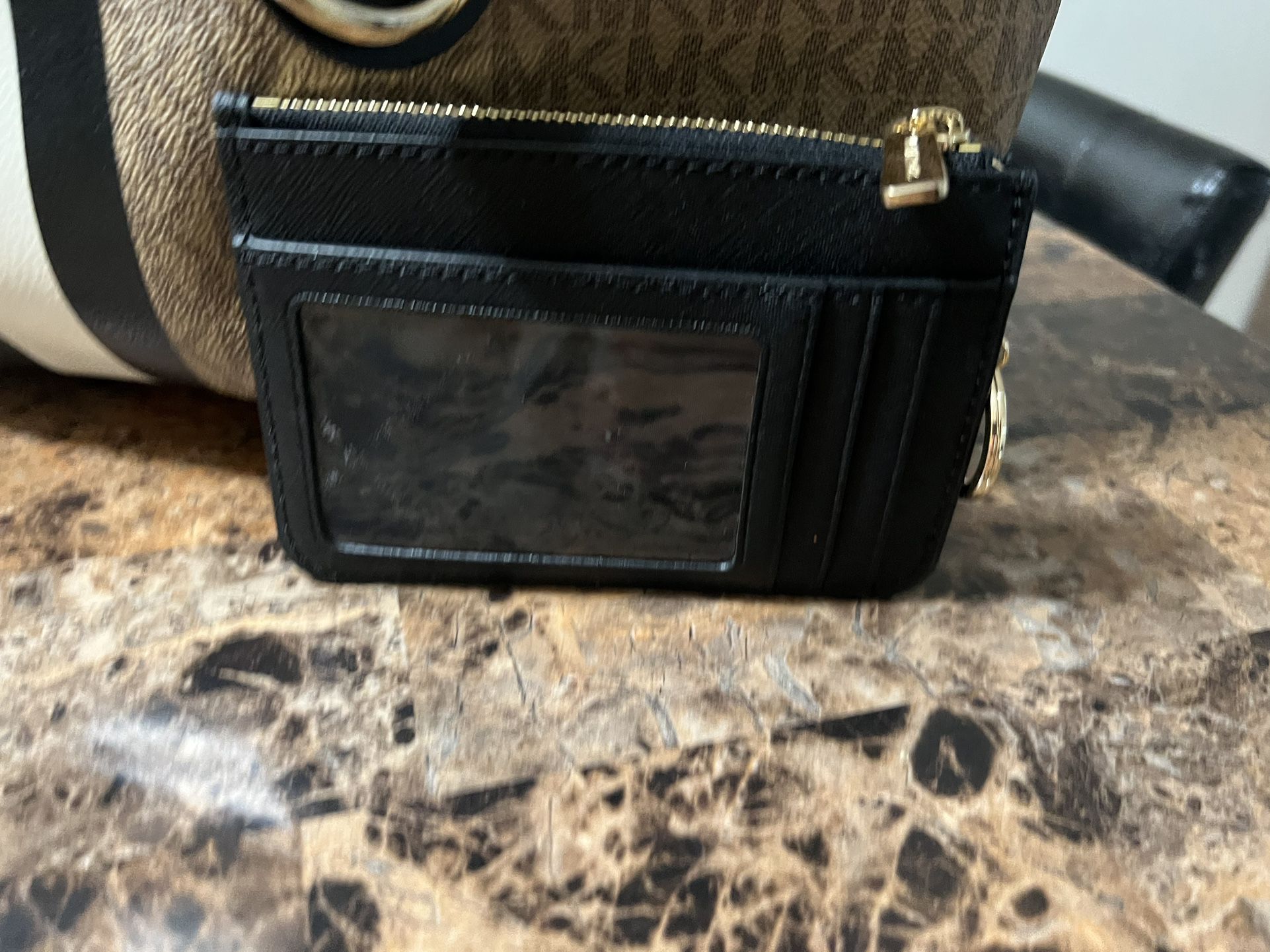 Michael Kors Purse With Wallet 