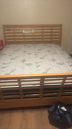 Cal king matress New