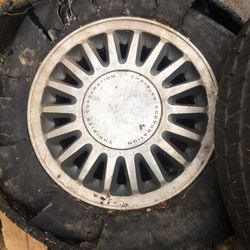 Chrystler corporation sport Mag Rims x4 with center caps 5 lug 14”