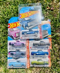 Hotwheels 83" Silverado STH /w 83’ LOT🔥