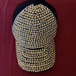 🏵️ Brand New  Beaded Snap Back Hat 🏵️