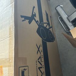Bowflex M8 Max Trainer Elliptical New in Box