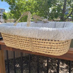 Tadpole Moses Basket And Liner 