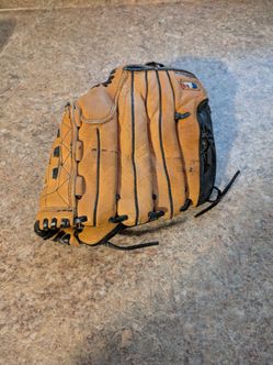 Youth Baseball Glove