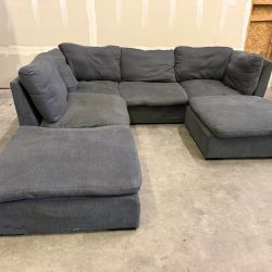 *Free Delivery* Cloud Modular Sectional Couch 6 Pieces Great Condition
