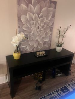 Black Shelf