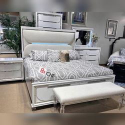 New LED Light Queen Or King Bed Frame (Mattress sell seperately )