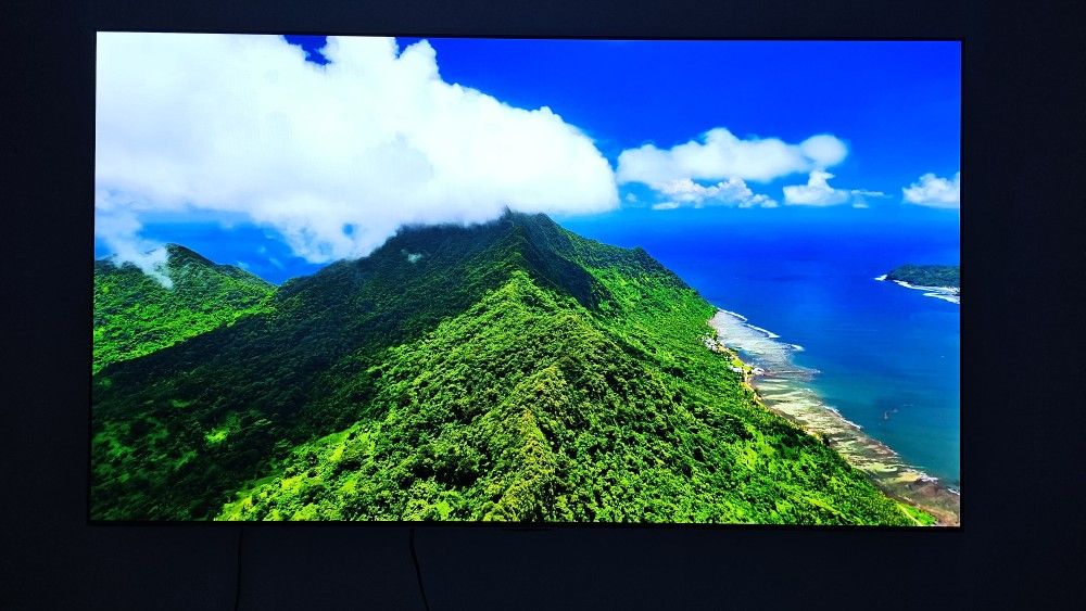 LG G2 65" INCHES 4K TV