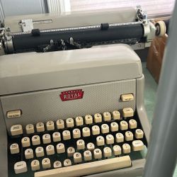 Royal Typewriter