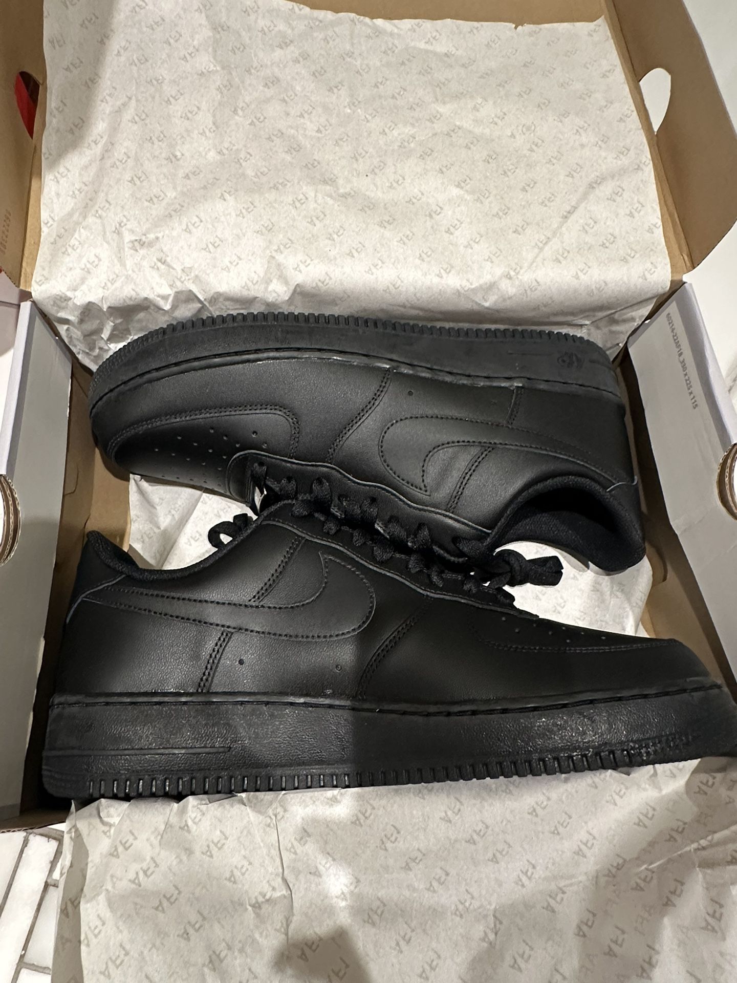 Nike Air Force 1 Brand New