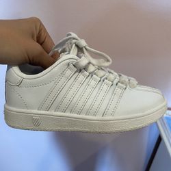 Girls K-Swiss Genuine Leather Size 10.5
