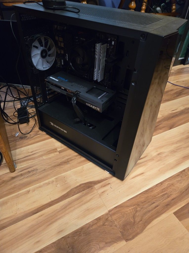 gaming computer