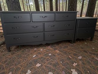 Large Thomasville Dresser & Nightstand 2pc Bedroom Set Solid Wood Black Satin New
