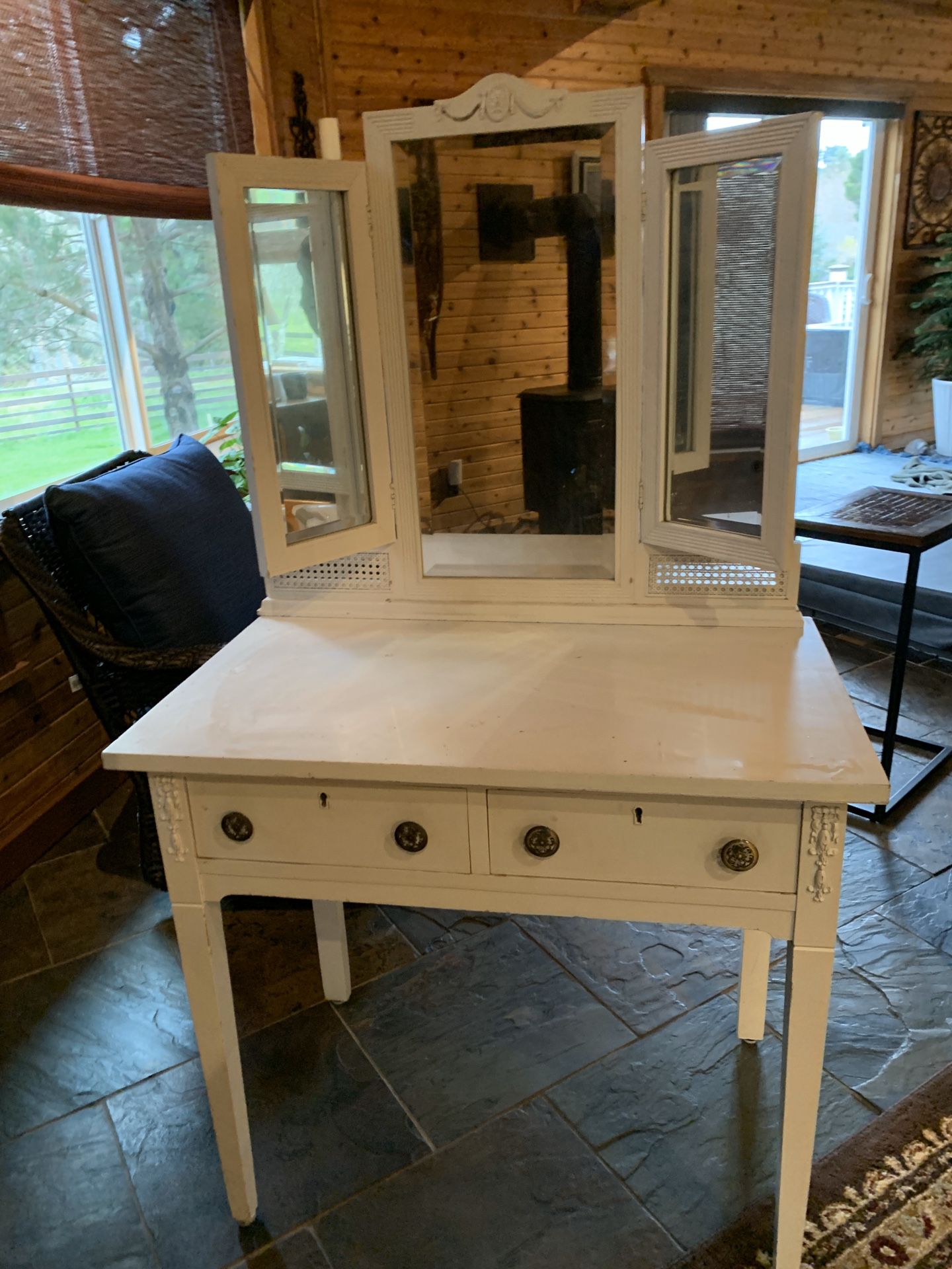 Antique Vanity/Makeup table/Dressing table