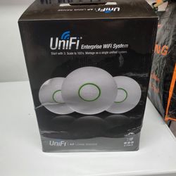 Ubiquiti UAP-LR-3 UniFi AP Enterprise Long Range WiFi System, 2 Pack

