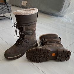 SNOW BOOT FOR WOMEN (TIMBERLAND) NEW